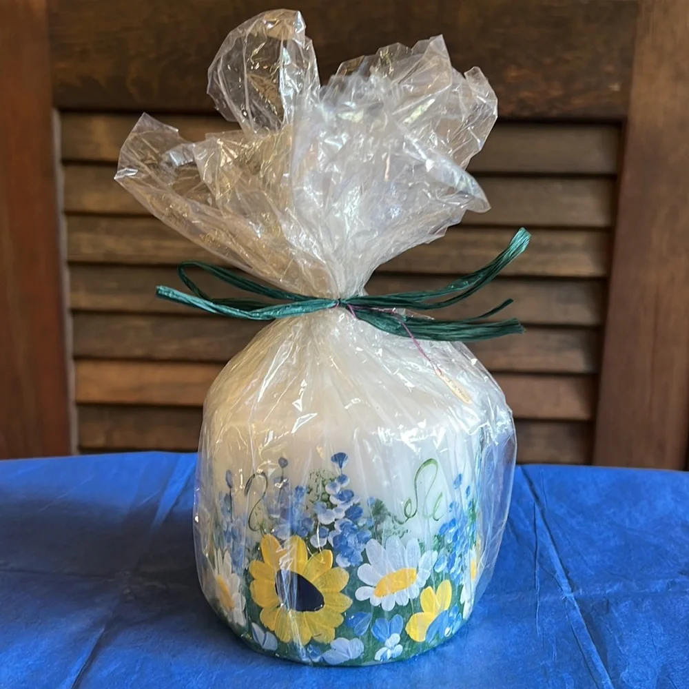 4x4 Hand Painted Blue Bonnets Medley Pillar Candle